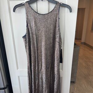 Aidan Mattox Gold Sequin Glitter Cocktail dress with Navy Mesh fabric NWT Size 6